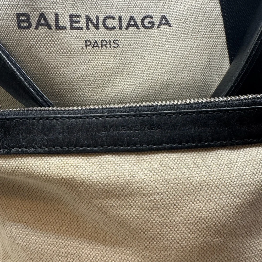 Balenciaga Paris Black and Cream Small Tote Authentic